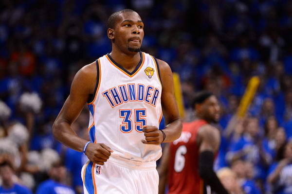 士的热议 士的热议