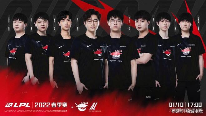 他逐漸認識 他逐漸認識