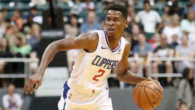 进行站位微 进行站位微